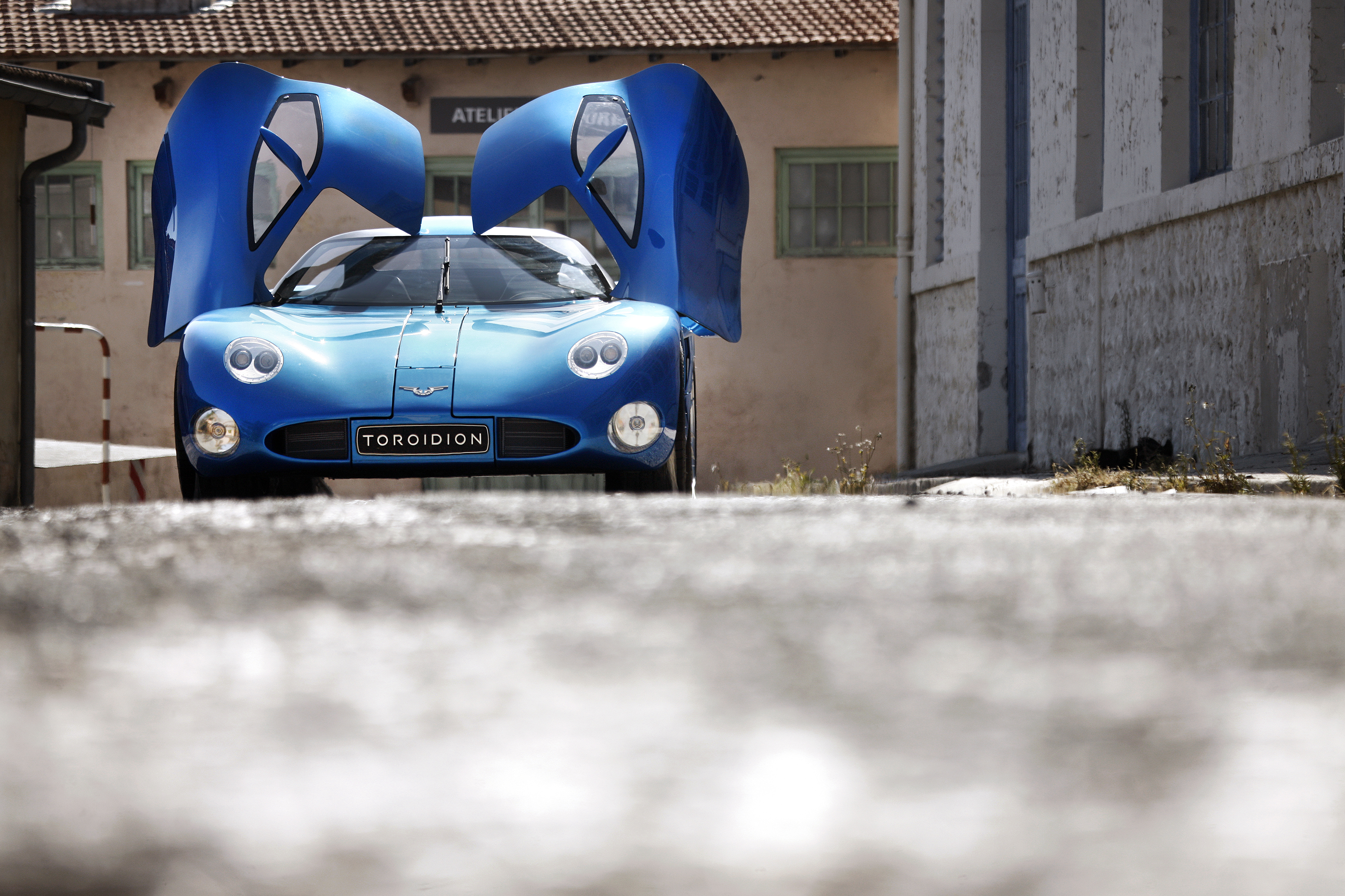 Este auto es más rápido que un Lamborghini... ¡y es eléctrico! | CNN