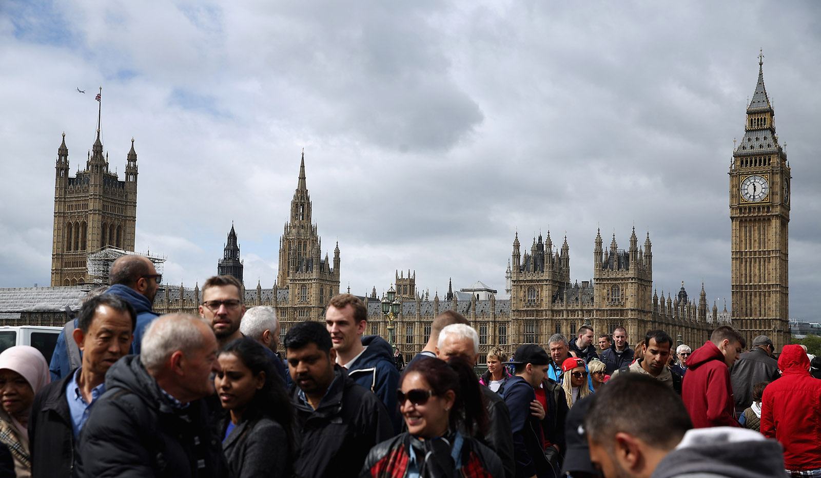 Р›РѕРЅРґРѕРЅ Tourists visit