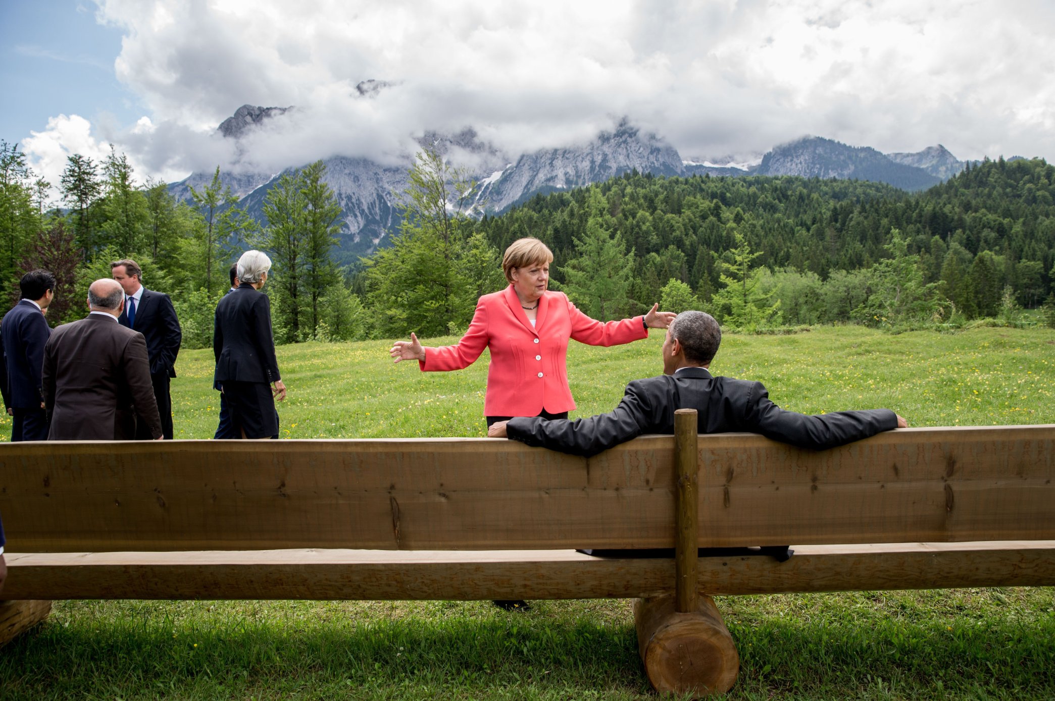 Los Memes De Obama Y Merkel Relajados En Los Alpes Bvaros CNN