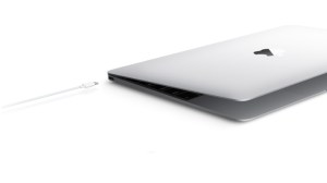 El puerto USB de la nueva Mac es un puerto  que quiere volverse estándar en la industria.