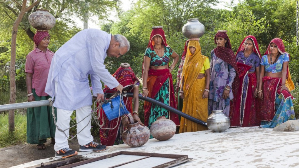 El sistema de Bhagwati Agrawal proporciona agua potable para más de 10.000 personas. (Crédito: Harsha Vadlamani/Getty Images for CNN)