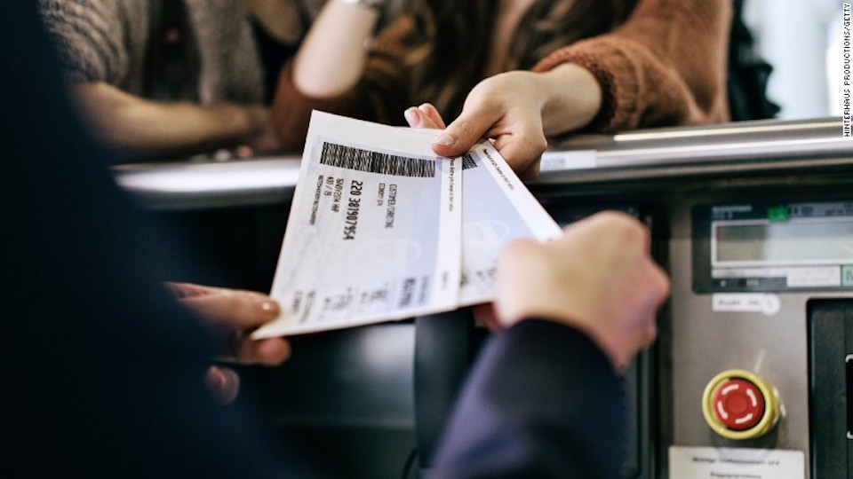 adyacente carril Plano Cuál es el mejor momento para comprar boletos aéreos baratos? | CNN