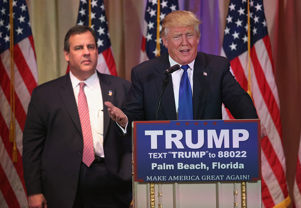 Las Curiosas Expresiones De Chris Christie Durante Discurso De Trump Se ...