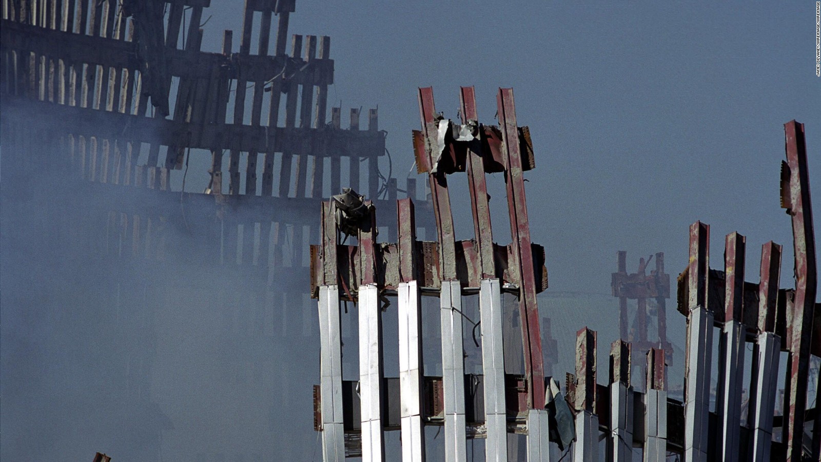 CNN en Español conmemora aniversario del 11 de septiembre de 2001 con
el especial '11S, quince años después'