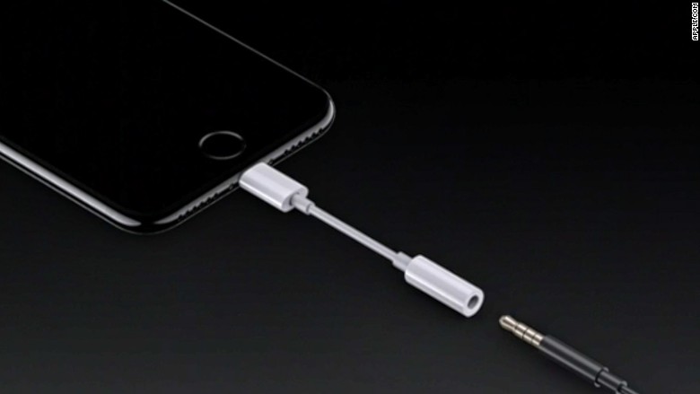 160907143620-apple-event-aux-adapter-780x439