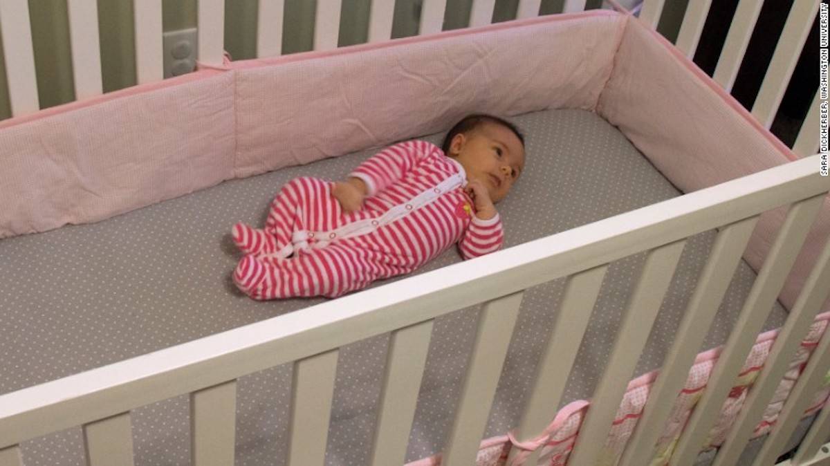 Por qué los bebés no deben utilizar almohada