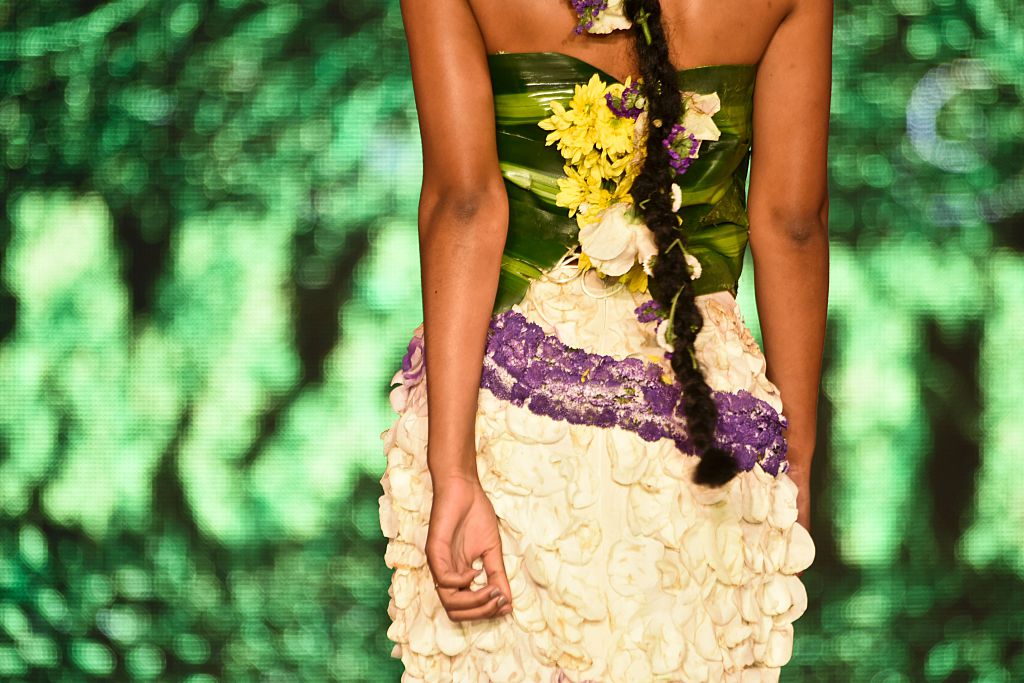 Vestido de flores discount naturales