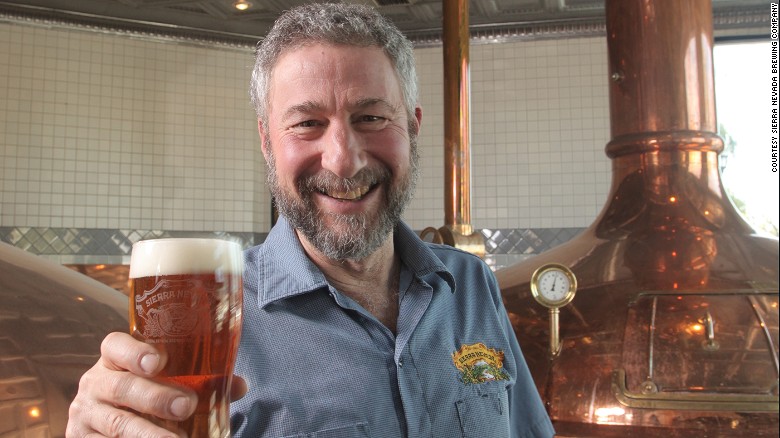 Ken Grossman, CEO de la cervecería Sierra Nevada, es pionero en la revolución de la cerveza artesanal en Estados Unidos. 