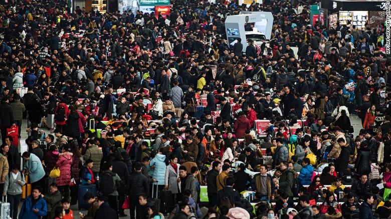 Las autoridades chinas estiman que durante el Festival de Primavera del 2017 se realizarán 356 millones de viajes por tren.