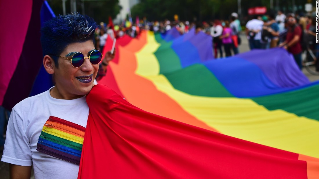 La compleja realidad de ser gay en América Latina | CNN
