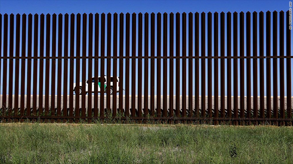 Valla en la frontera de Estados Unidos y México en Brownsville, Texas.