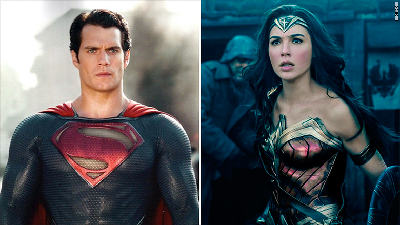 voltereta Manual prisión El pago de Superman vs. el de la Mujer Maravilla: la historia real sobre el  salario de Gal Gadot | CNN