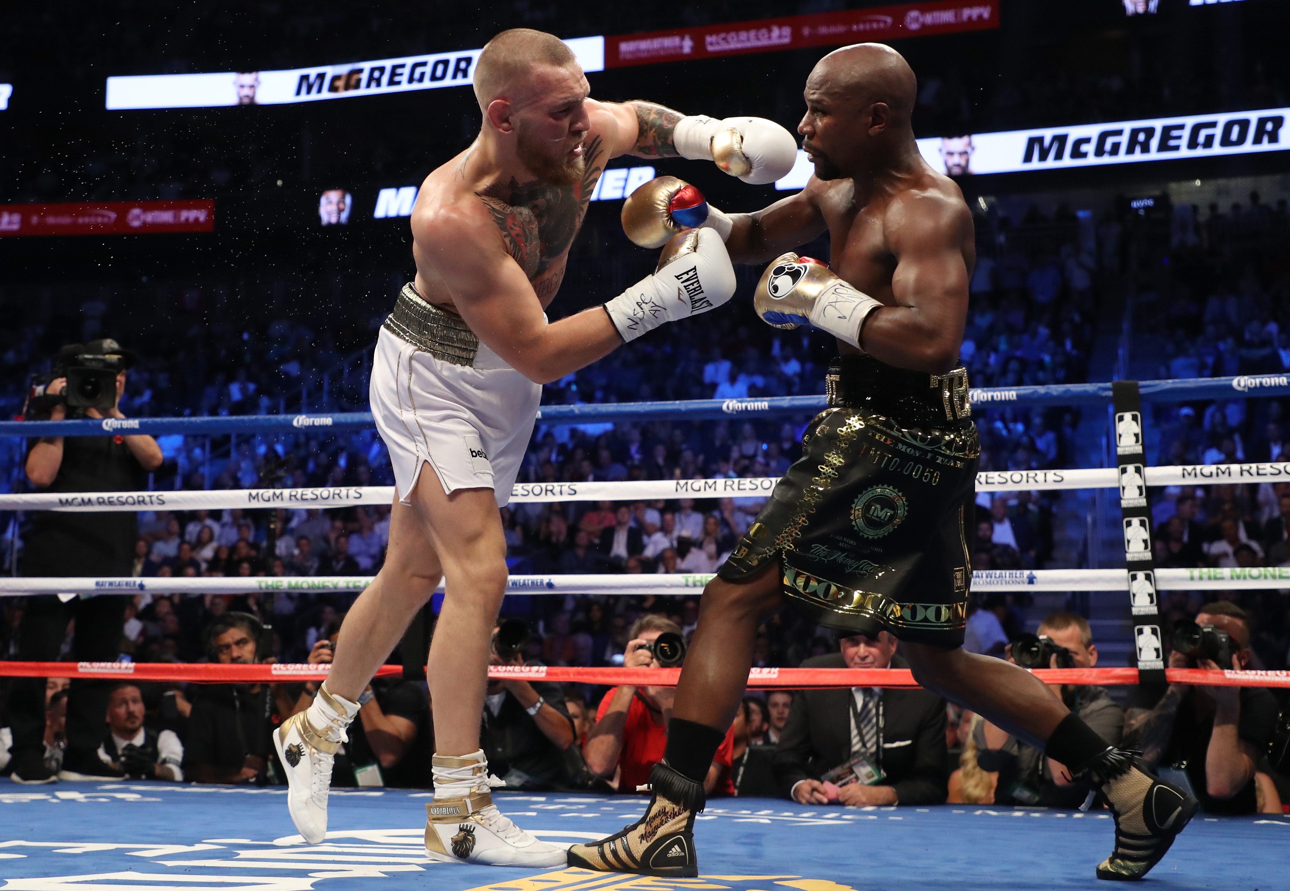 Floyd Mayweather Jr. Ganó La 'pelea Del Siglo' A Conor McGregor | CNN