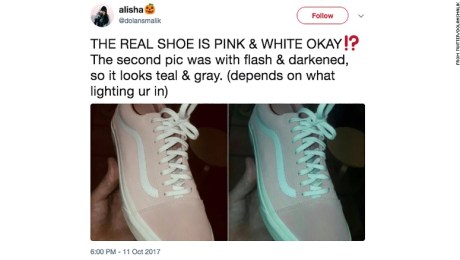 demoler Oeste Conceder De qué color ves este zapato? Un nuevo debate enloquece a la gente en redes  | CNN