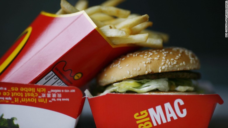¿Cuál es la receta secreta de McDonald's?: sus acciones siguen al rojo vivo  | CNN