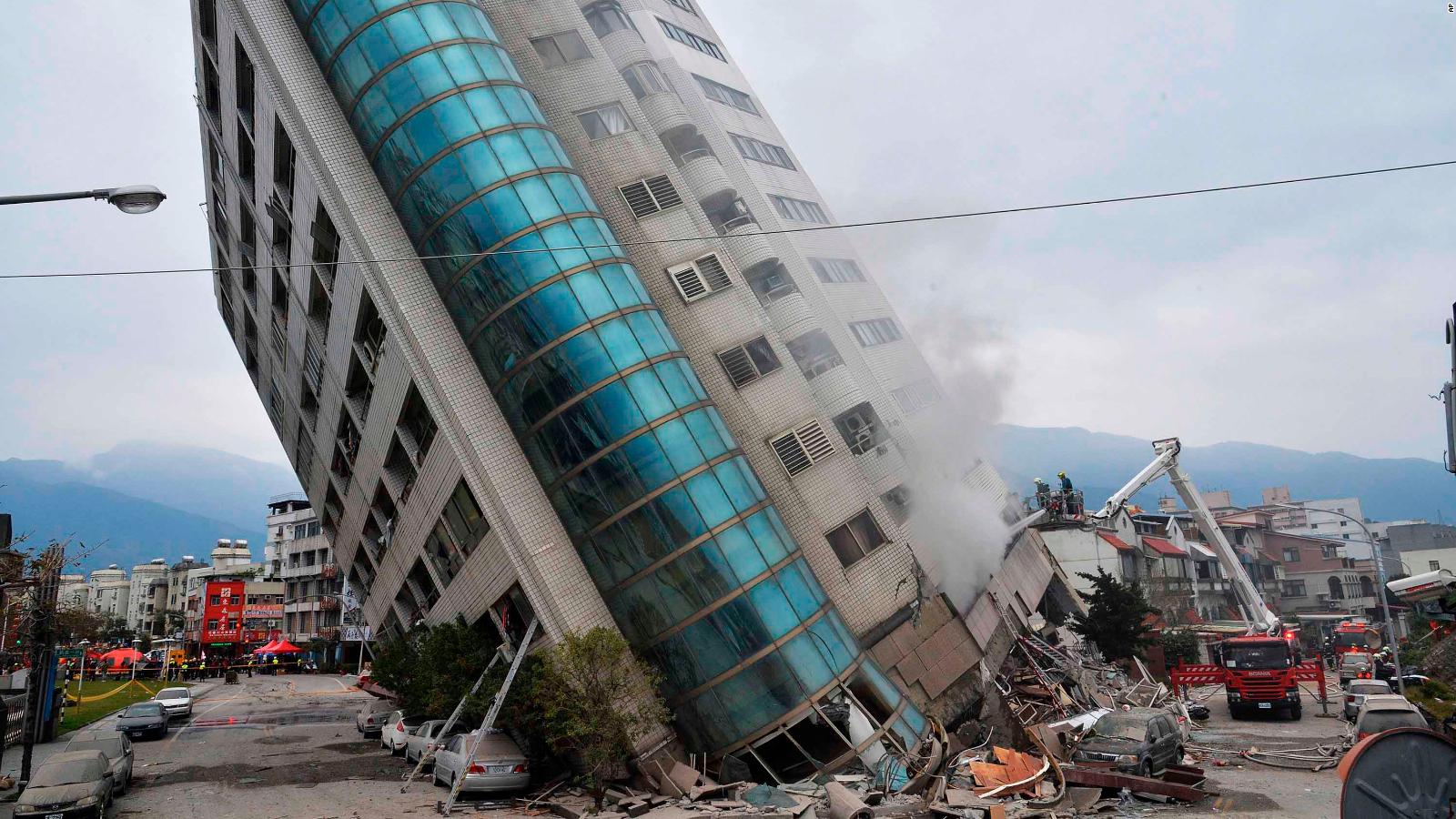 Terremoto en Taiwán deja edificios inclinados | Video | CNN