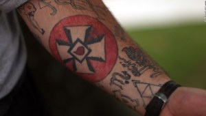 Tatuaje de grupo extremista