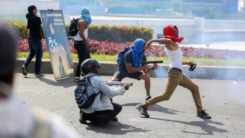 Nicaragua: Ciudadanos mantienen las calles tomadas