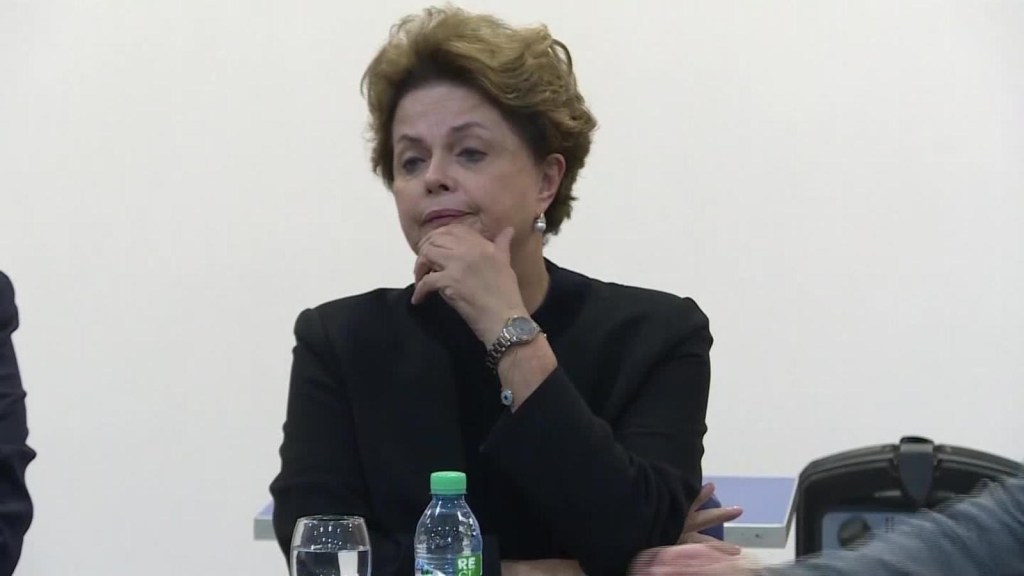 Dilma Rouseff dice que Lula podría llegar a ser candidato