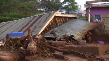Colapso de represa deja más de 40 muertos en Kenya