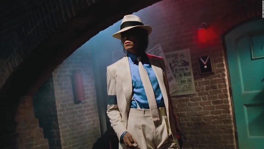 Científicos explican baile de Michael Jackson en Smooth Criminal