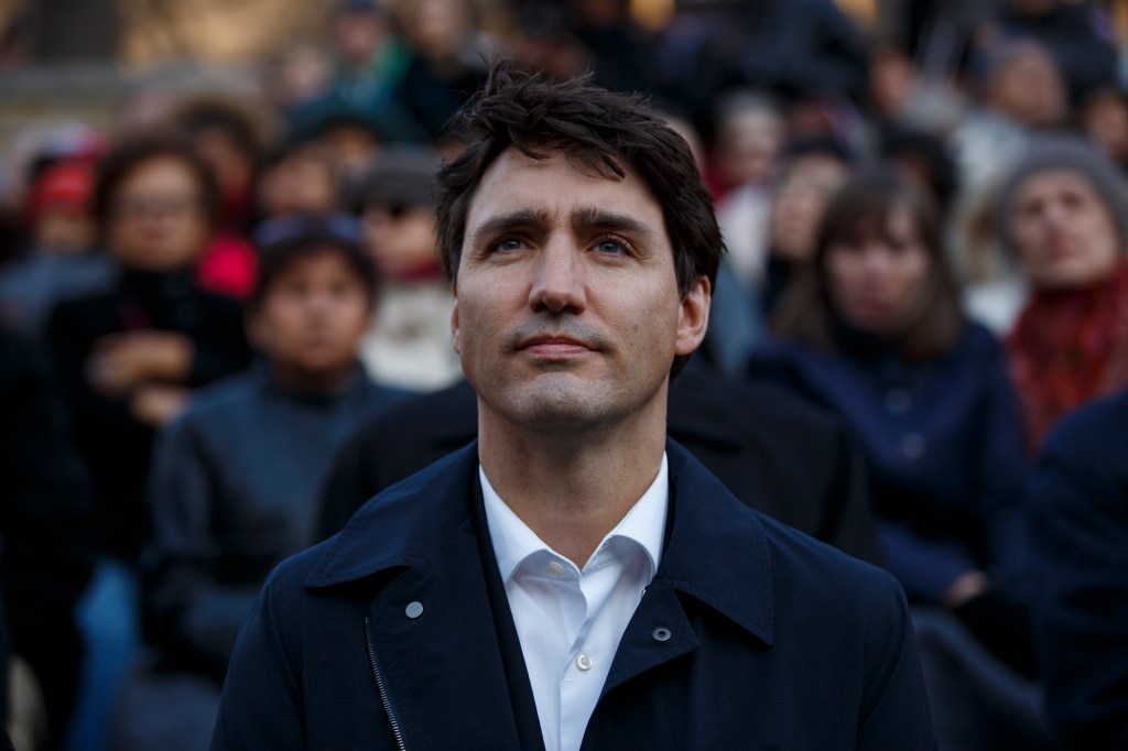 Imagen de archivo del primer ministro de Canadá, Justin Trudeau, en la vigilia tras un ataque en Toronto. Abril de 2018. (Crédito: Cole Burston/Getty Images)