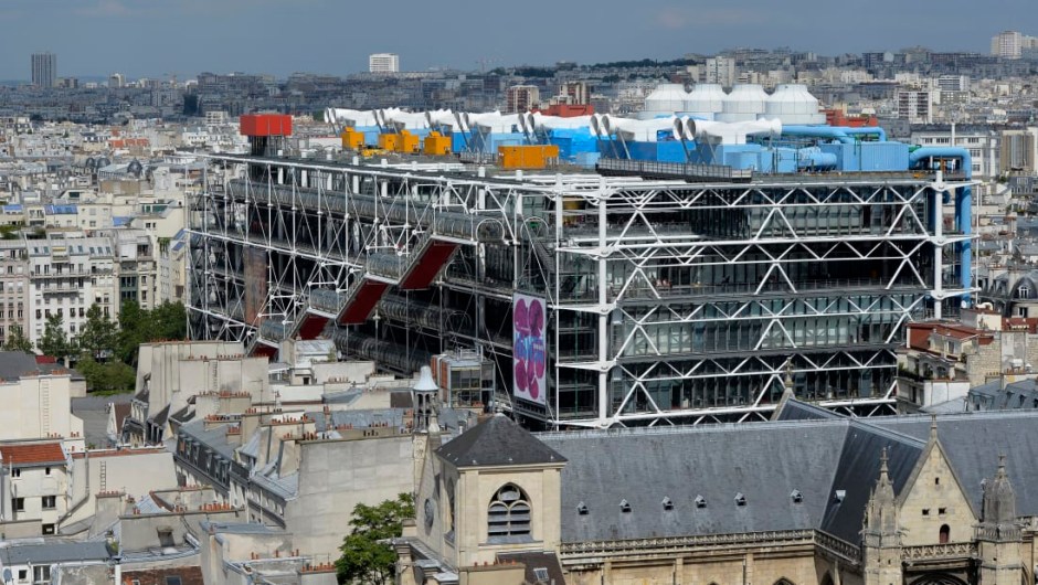 20. Centre Pompidou, París: La deslumbrante arquitectura del Centre Pompidou es obra de Renzo Piano y Richard Rogers. El museo es el número 20 entre los museos más populares del mundo, según el índice Museum publicado por Themed Entertainment Association y AECOM.