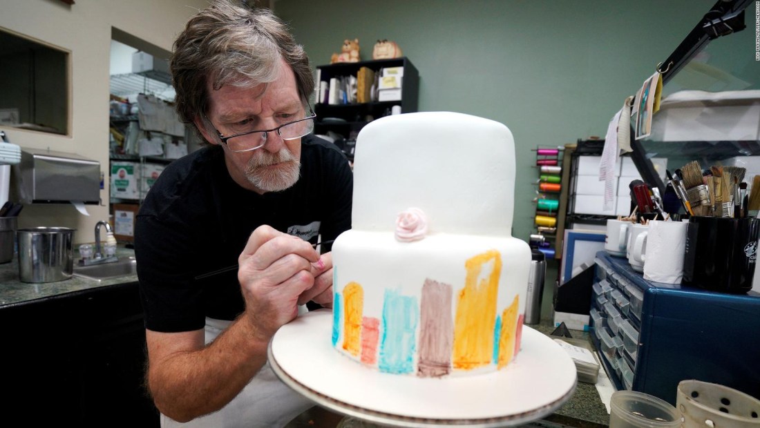 Pastelero se niega a hacer una torta a pareja gay