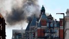 Un edificio del centro de Londres se incendia