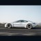 Porsche lanza su primer auto 100% eléctrico