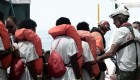 Inmigrantes rescatados en el Mediterráneo, rumbo a España