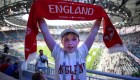 Fanático de Inglaterra apoya a su equipo en los minutos previos al encuentro contra Túnez. Rusia 2018