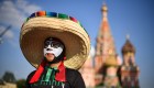 Fanático mexicano en la Plaza Roja de Moscú. (Crédito: Hector Vivas/Getty Images)