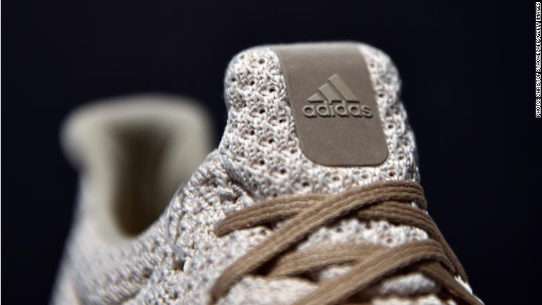 Adidas se une a la lucha contra el pl stico CNN