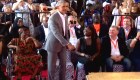 Obama se pone a bailar en Kenya