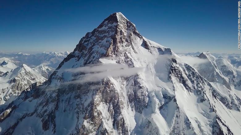 K2 es la segunda montaña más alta del mundo, después del Everest.