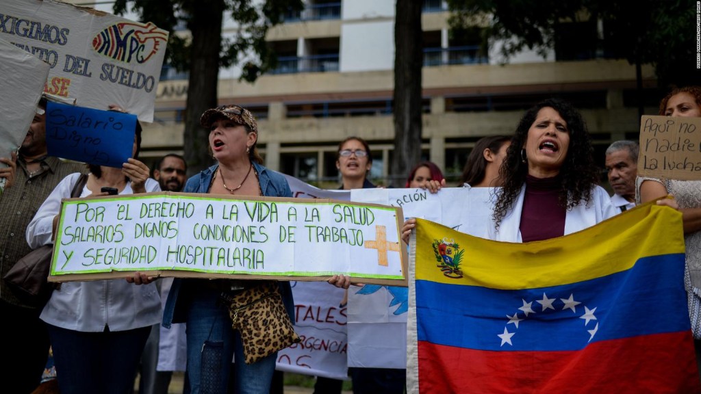 Trabajadores de la salud en Venezuela cumplen un mes de huelga