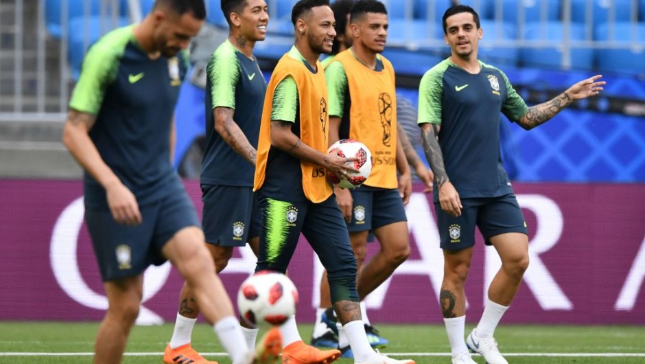 Brazil's forward Neymar (3rd L) and teammates take part in a training session at the Samara Arena in Samara on July 1, 2018, on the eve of their Russia 2018 World Cup round of 16 football match against Mexico. (Photo by Fabrice COFFRINI / AFP) (Photo credit should read FABRICE COFFRINI/AFP/Getty Images)