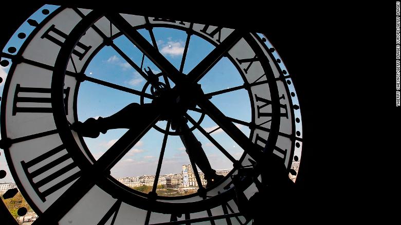 El reloj en el Museo de Orsay en París, Francia, es un remanente de cuando el edificio era una estación. 