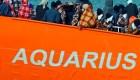 España acogerá a 60 inmigrantes del barco "Aquarius"