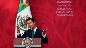 Enrique Peña Nieto dando un discurso. (Crédito: PEDRO PARDO/AFP/Getty Images)