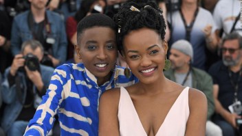 Kenyan actress Samantha Mugatsia (L) and Kenyan actress Sheila Munyiva pose on May 9, 2018 during a photocall for the film "Rafiki" during the 71st edition of the Cannes Film Festival in Cannes, southern France. (Photo by LOIC VENANCE / AFP) (Photo credit should read LOIC VENANCE/AFP/Getty Images)