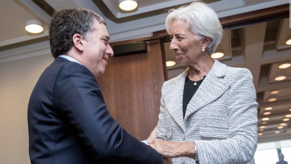 Argentina recurre al FMI