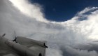 Un avión cazatormentas voló en el ojo del huracán Florence