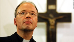 El obispo Stephan Ackermann pronunció una disculpa en nombre de la Iglesia católica alemana.