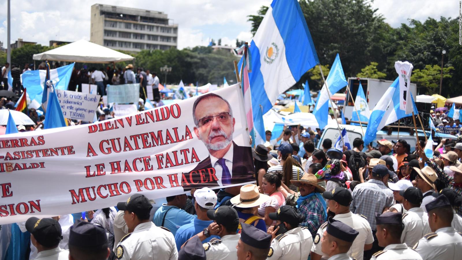 Miles De Personas En Guatemala Se Manifiestan A Favor De La Cicig Video Cnn