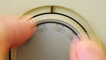 Los termostatos de oficina pueden no estar siempre operativos. (Crédito: Martin Keene / Imágenes PA / Getty Images)