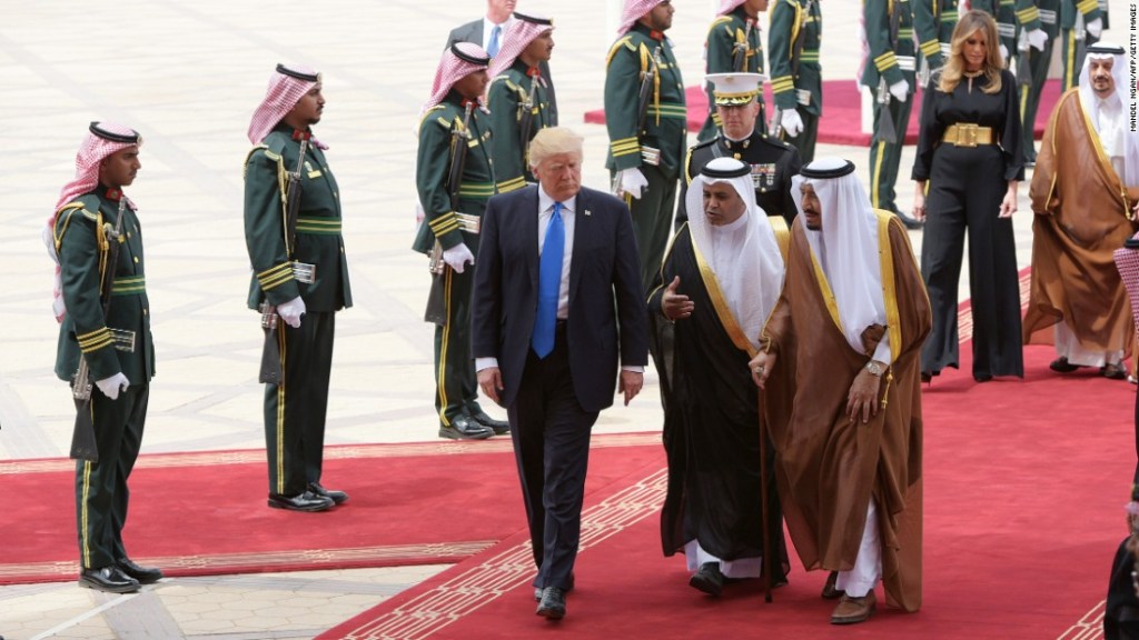 La relación de EE.UU. y Arabia Saudita pone a Donald Trump en una situación incómoda.