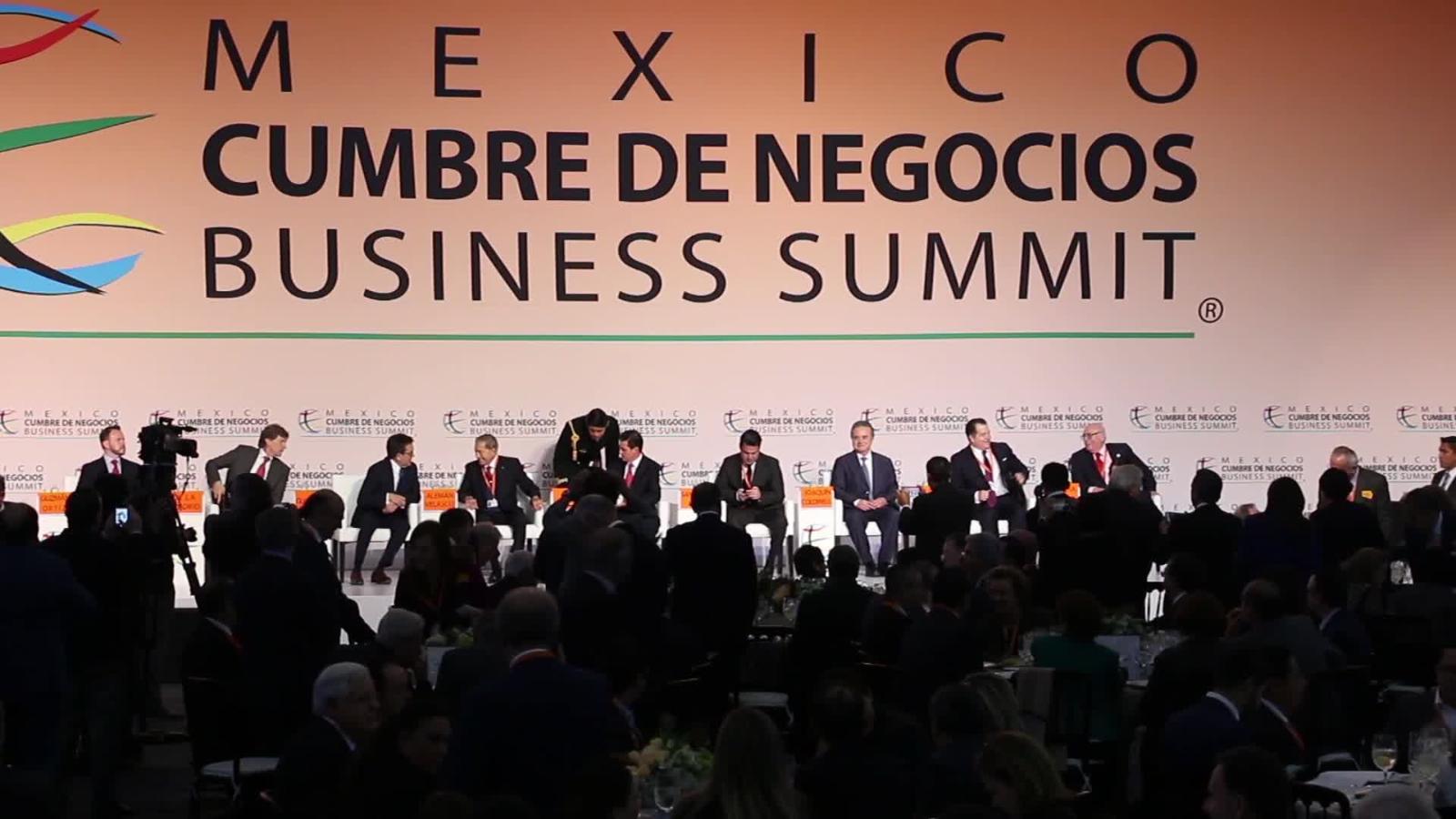 Pe a Nieto habla sobre la caravana en su ltima Cumbre de Negocios