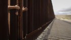 Con más de 3.000 kilometros, separando EEUU y México, miles cruzan la frontera en busca de un sueño
